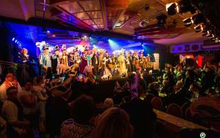 Bokkenzitting een feest voor en door Carnavalsvierders
